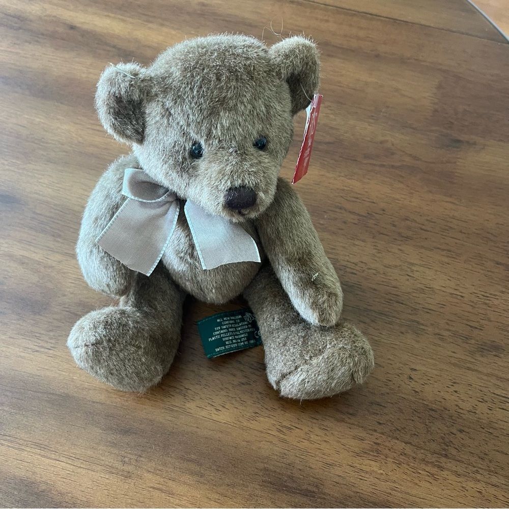 Vintage Russ Berrie “Dellington” Teddy Bear Plush Russ Amram’s